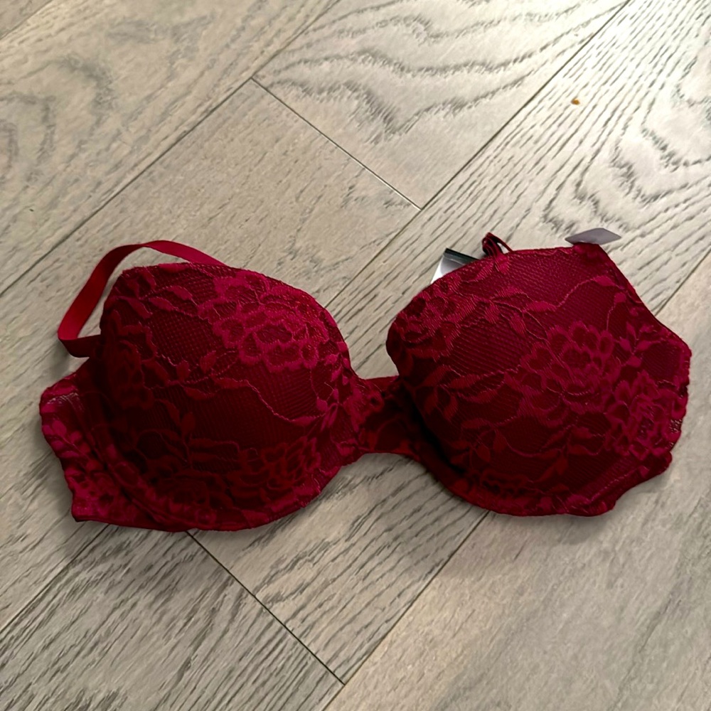Rose red la Senza brand new bra